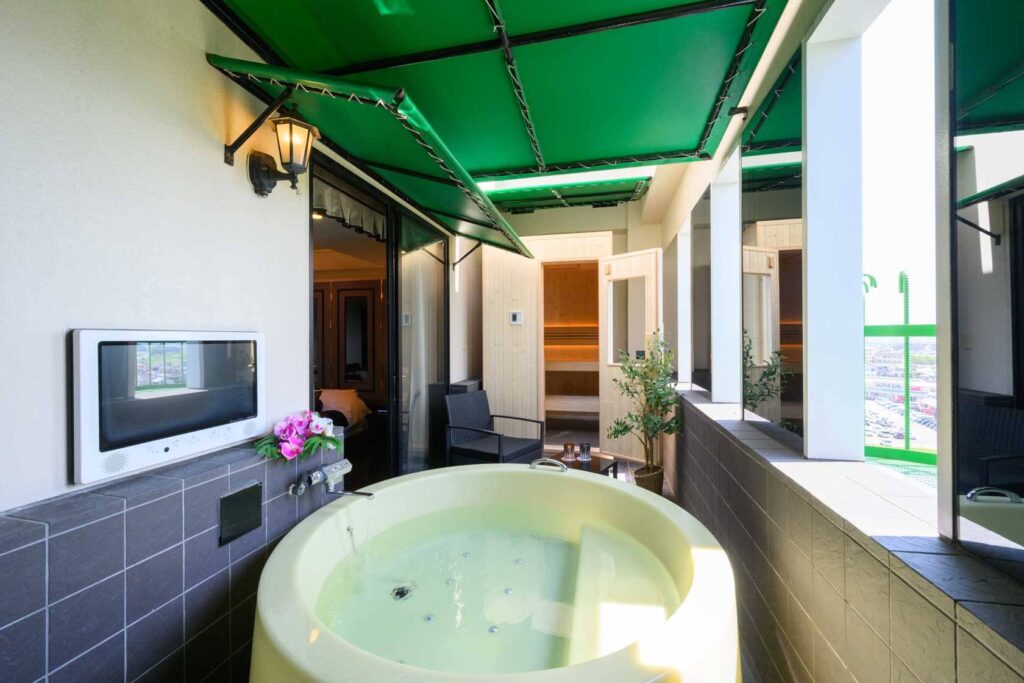 松山空港近くにある「ホテルファンタジアリゾート松山」